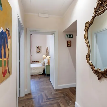Romantica Flat Near Borghese