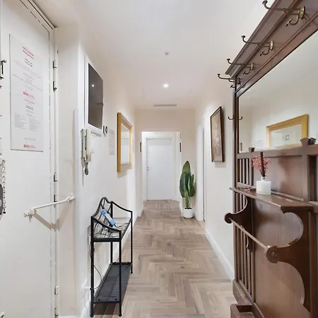 Romantica Flat Near Borghese * רומא