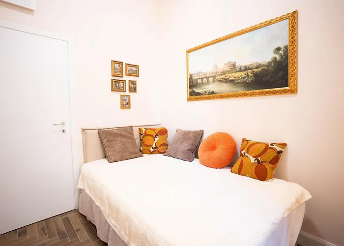 Romantica Near Borghese Roma