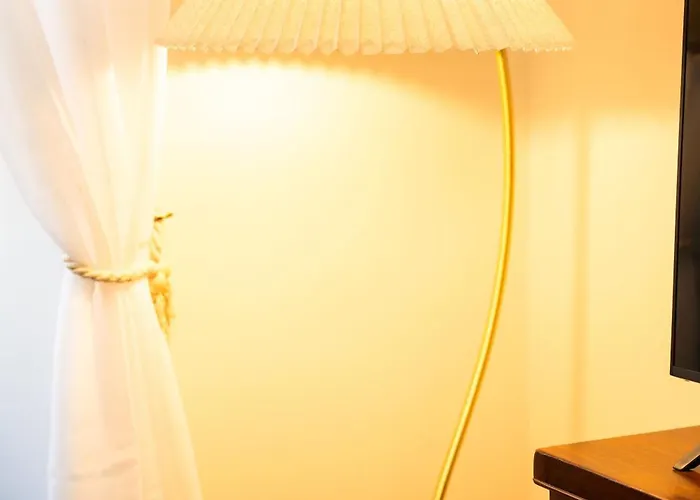 Romantica Near Borghese Roma