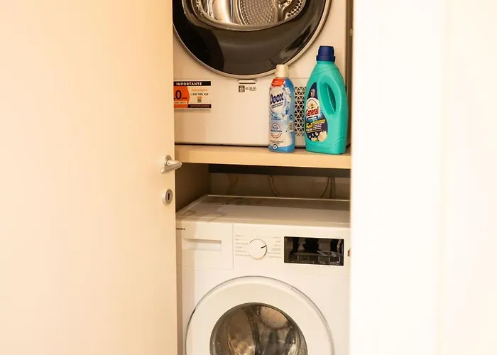 Romantica Near Borghese * Roma