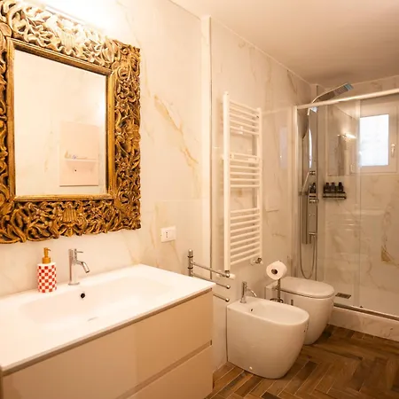 Romantica Flat Near Borghese